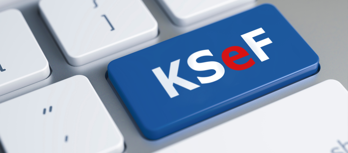 Klawiatura z napisem KSeF